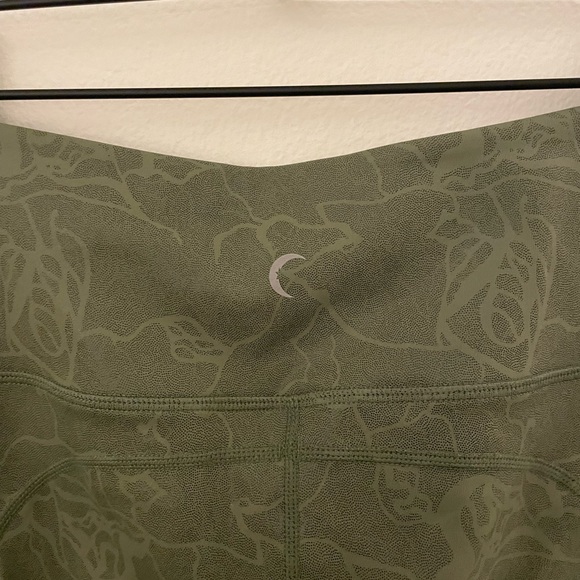 Zyia Active Green Swirl Light n Tight Leggings Patterned Workout Tights Size 12 - Picture 5 of 8